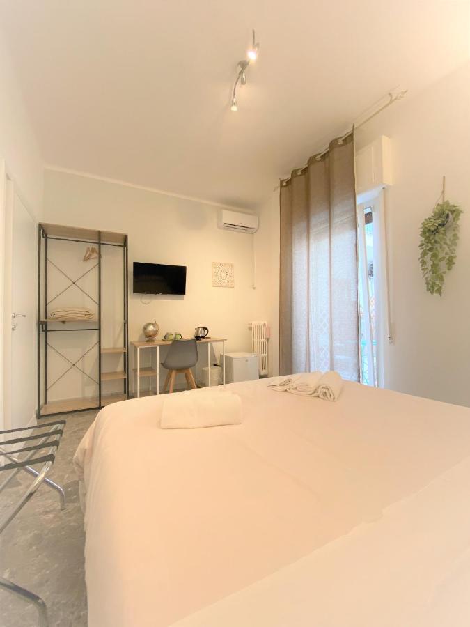 Le Stanze Di Sofia Hotel Bari Exterior photo